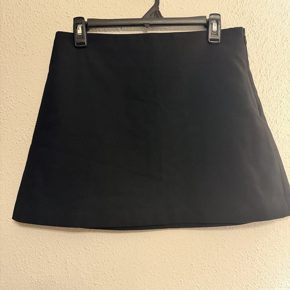 Zara Mini Skirt Black Women's Size M Zip Side Circle Dot